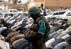Hamas_praying
